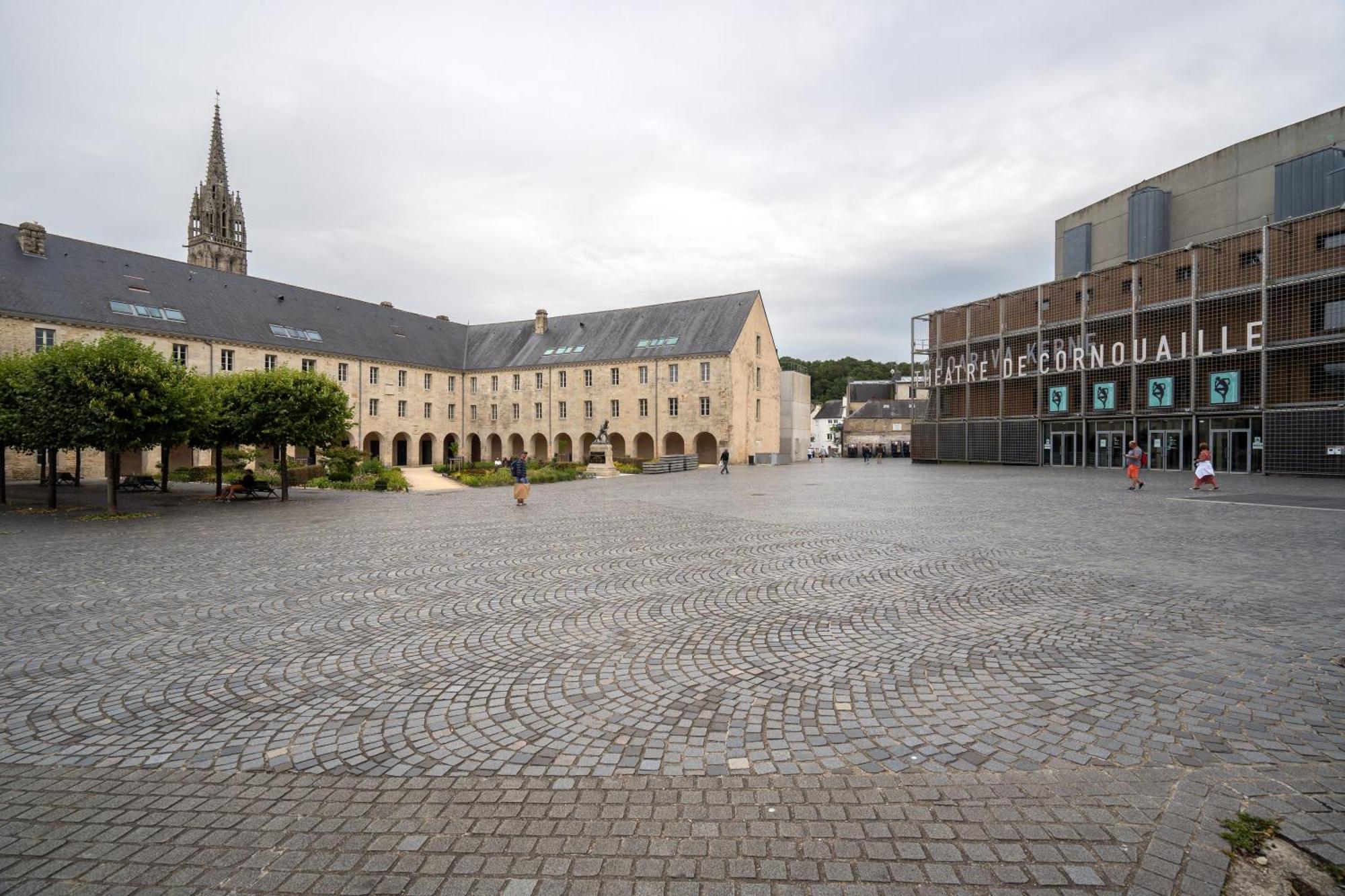 Residence St Marc - L'Art Deco - Centre Ville Quimper Buitenkant foto